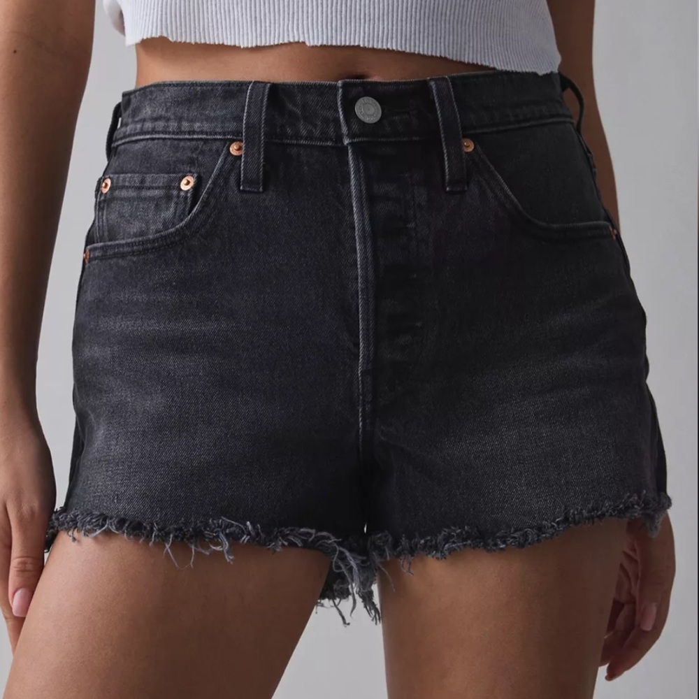 Levi’s 501 Black Denim Women's Shorts Sz 27